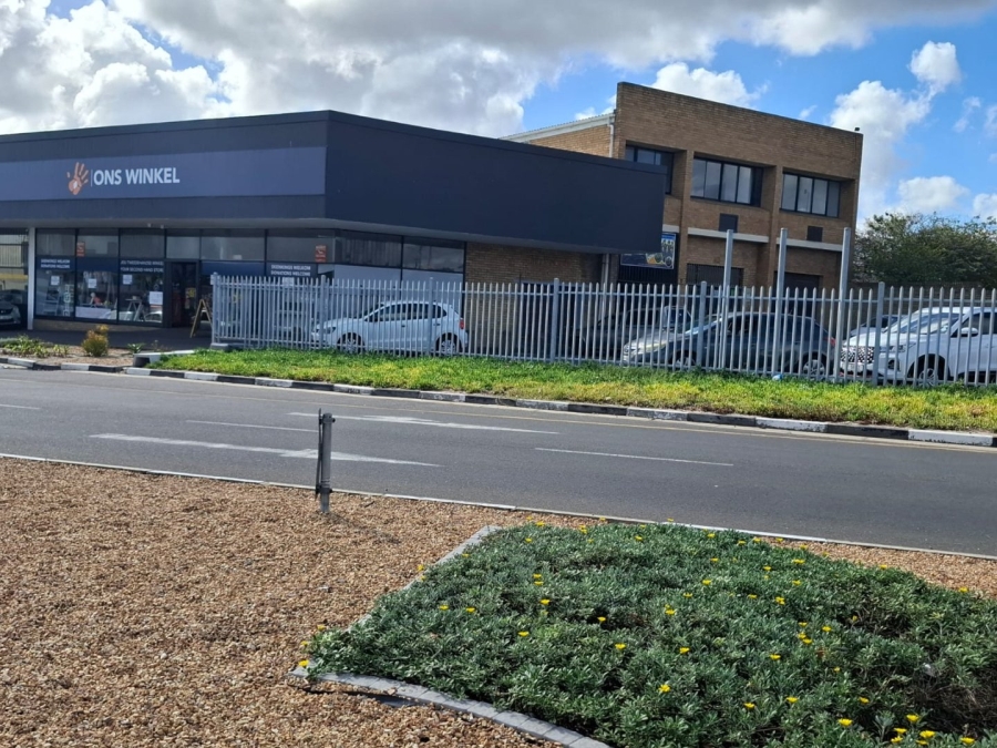 Commercial Property for Sale in Oakdale Western Cape